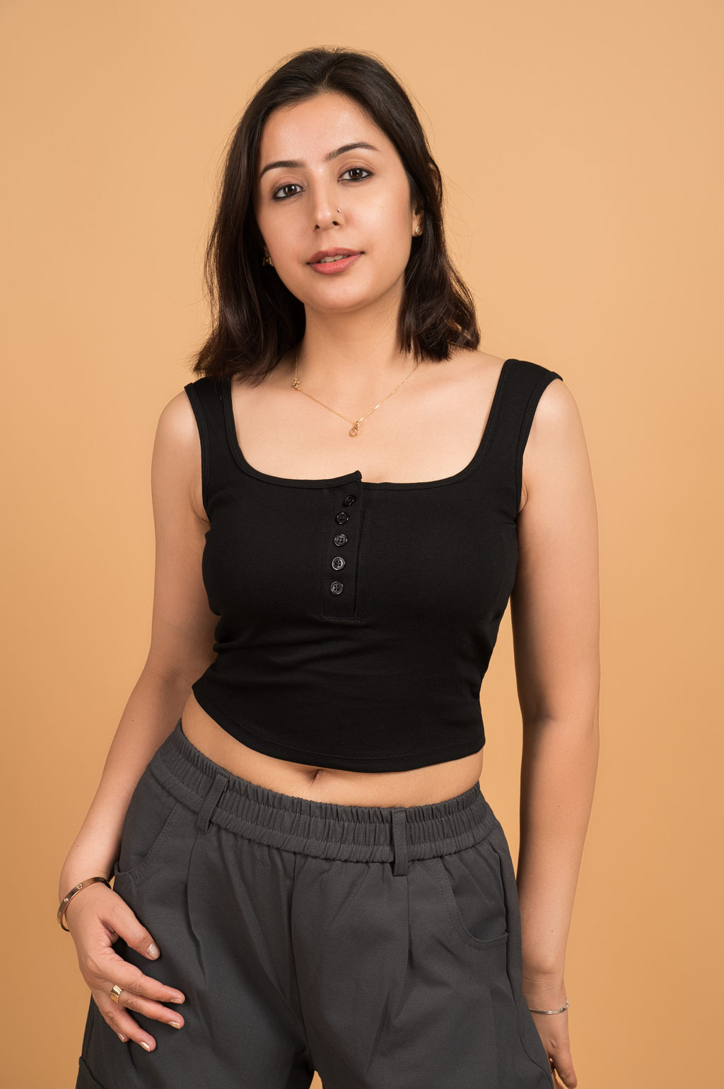 Minimal Button Crop Top – Black